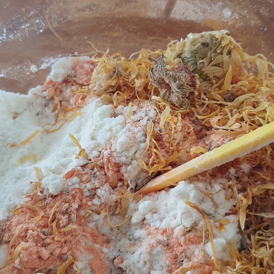 goat milk and colloidal oat bath soak